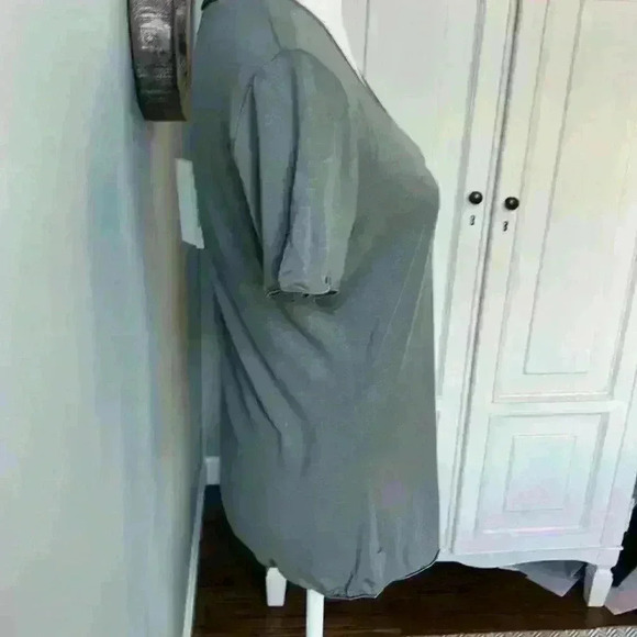 Armani Collezioni T-shirt size 12 gray/green color.  NWT from Neiman Marcus - Picture 5 of 10